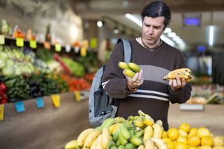 Nejhorší ovoce ze supermarketu: Češi si ho pořád kupují a neví, co je na něm špatně | Extrainspirace.cz